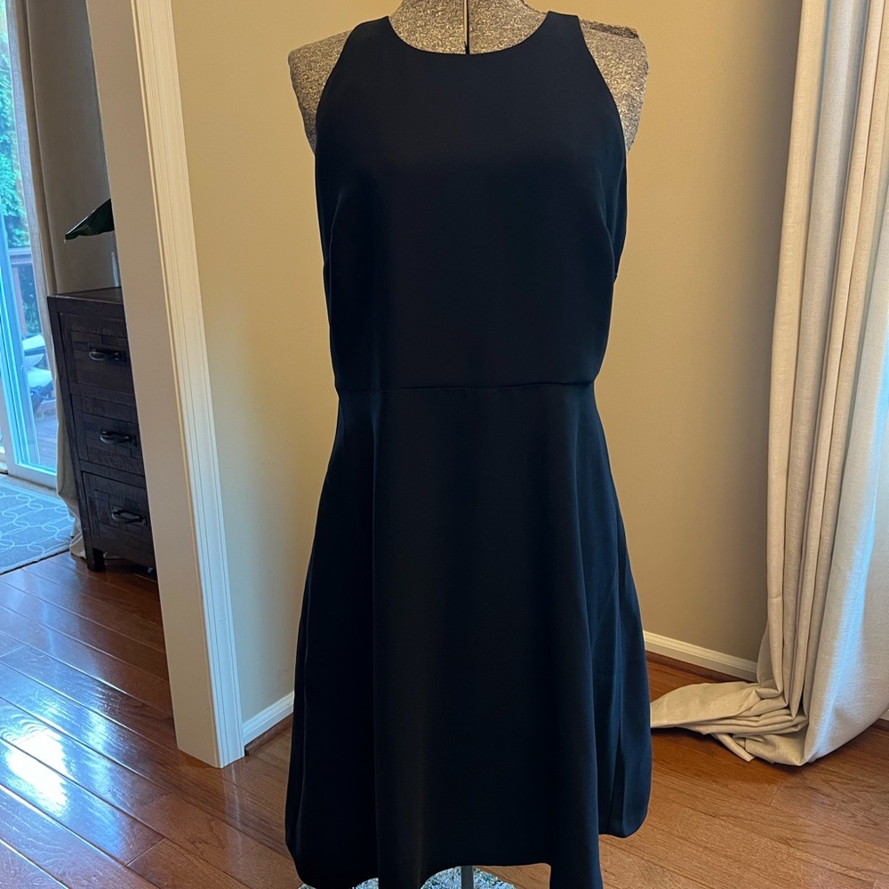 Banana Republic Perfect Little Black Dress, size 8